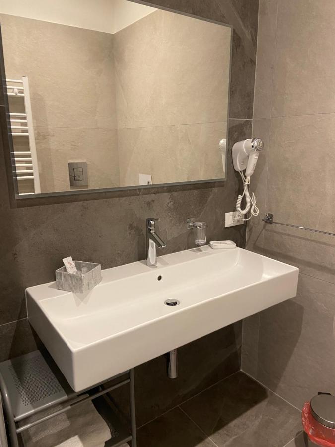 Maqueda Suites Palermo Eksteriør billede