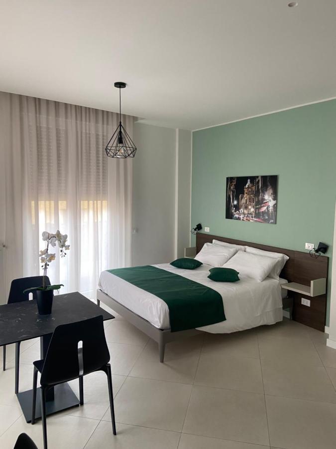 Maqueda Suites Palermo Eksteriør billede