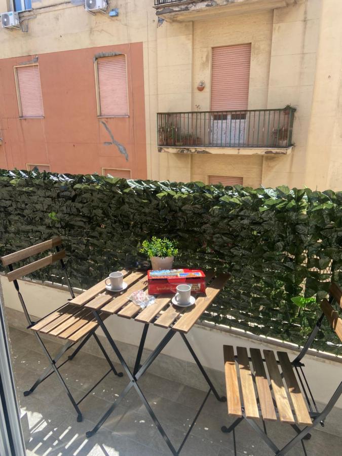 Maqueda Suites Palermo Eksteriør billede
