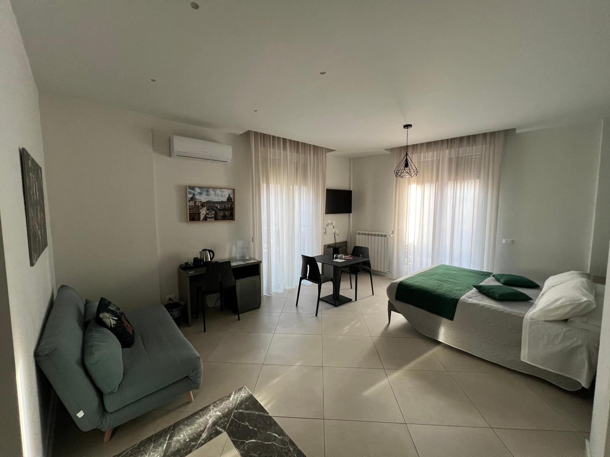 Maqueda Suites Palermo Eksteriør billede