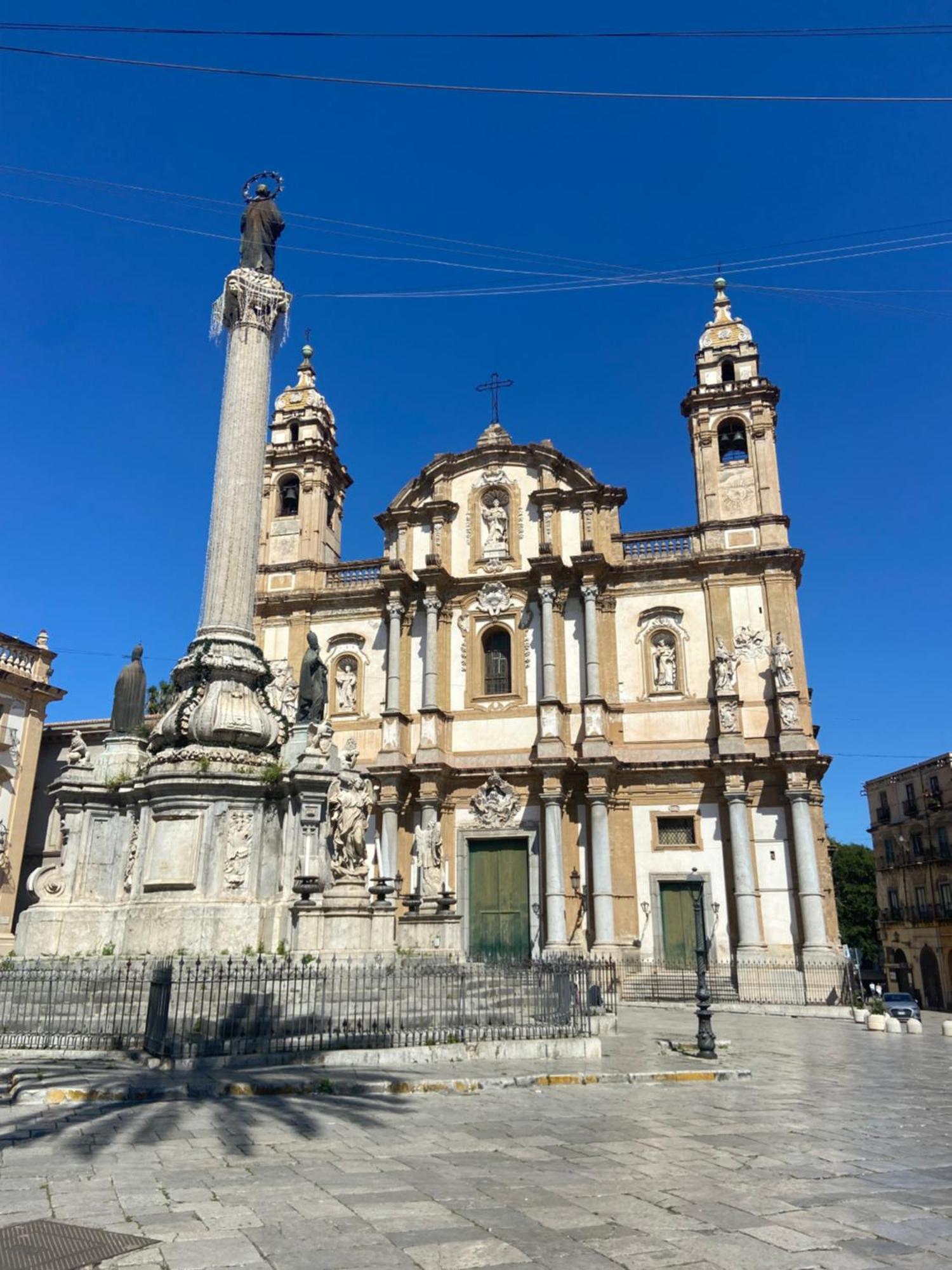 Maqueda Suites Palermo Eksteriør billede